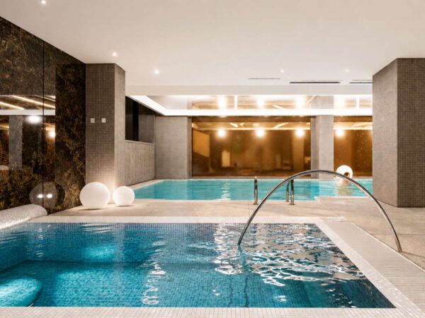 Luxusný RM Hotel**** v Prievidzi s polpenziou a neobmedzeným wellness – len 2 km od Bojnického zámku