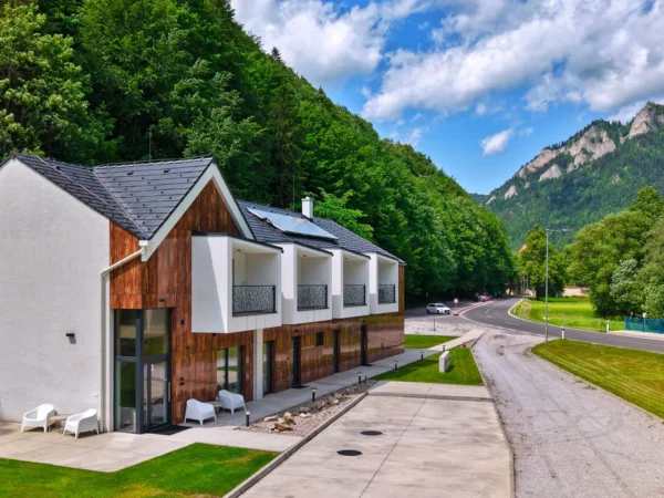 Novovybudovaný apartmánový dom Lietajúci Cyprián v Pieninách
