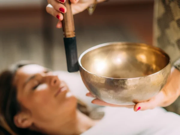 Soundhealing v Magic Space: skupinová, individuálna alebo párová terapia zvukom