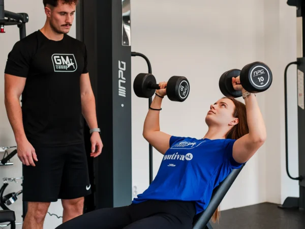 Individuálne cvičenie alebo tréning s osobným trénerom, aj permanentky v nonstop fitku