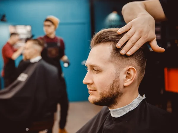 Profesionálny strih pre mužov aj deti od 1 roka, štýlový fade a úprava brady