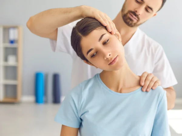 Masáž, cvičenie s fyzioterapeutom alebo Anyma Oxygena Regenerans