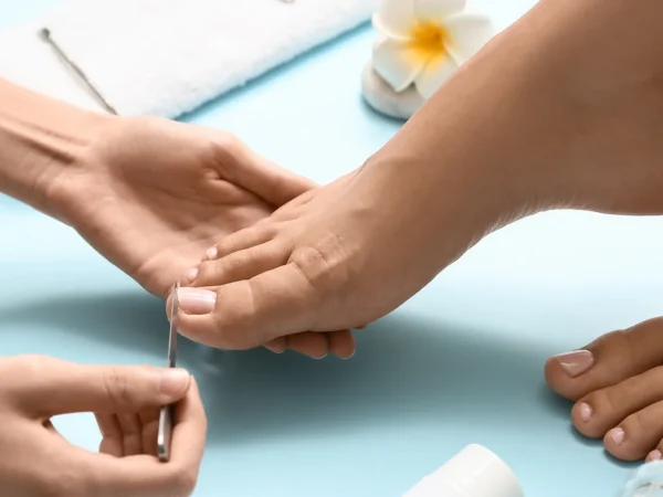 Suchá, mokrá, kombinovaná alebo wellness pedikúra v salóne Majka