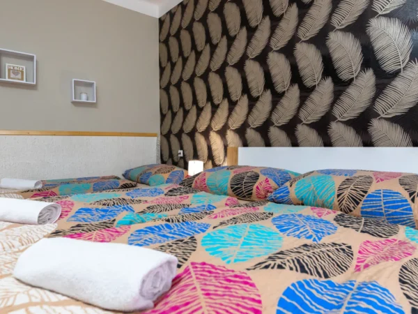 Štýlový oddych v zrekonštruovaných apartmánoch vo Veľkom Mederi s vírivkou neďaleko kúpaliska Thermal Corvinus