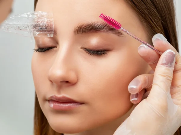 Hĺbkové čistenie pleti, lash lifting či laminácia obočia v salóne Image In