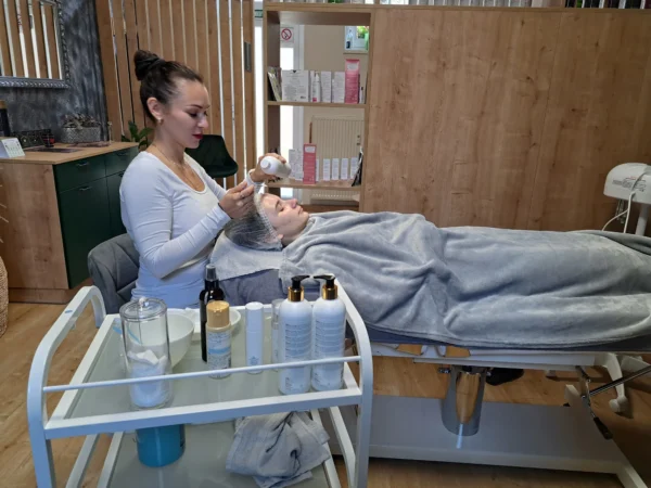 Darčekový poukaz na kozmetiku či depiláciu v Beauty Wax Studiu