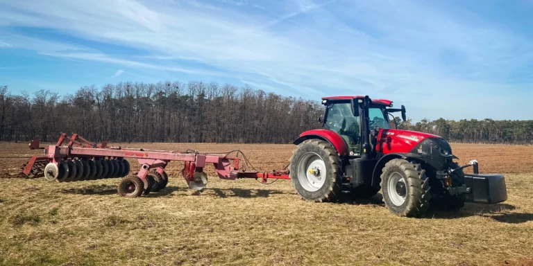 Zážitková jazda alebo poľnohospodárske práce na vymakanom traktore Case IH PUMA 175 CVX