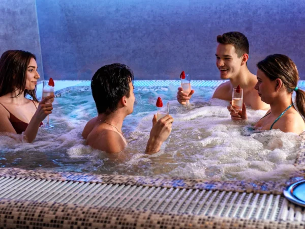 Privátny wellness so sektom či vstupy pre dvoch aj s masážou