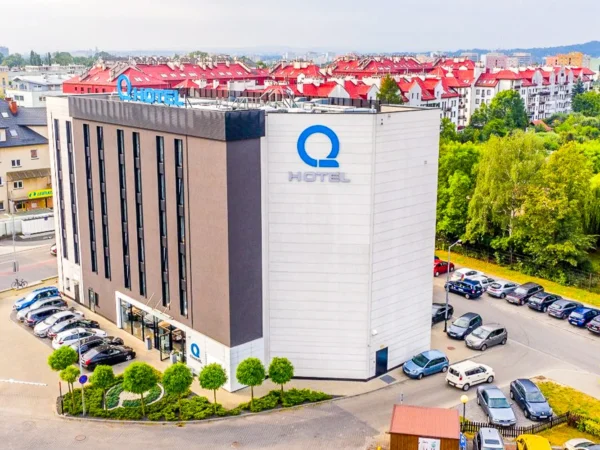 Pobyt v modernom hoteli s raňajkami či polpenziou kúsok od centra Krakova