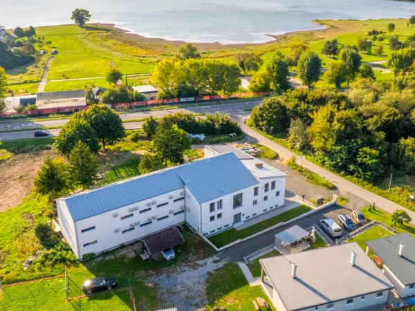 Novučičké apartmány len pár krokov od Zemplínskej Šíravy so zľavou na wellness aj servis