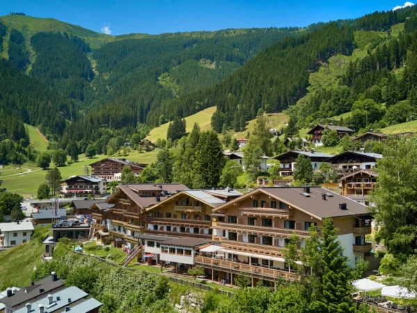Pobyt v Zell am See: light all inclusive, vstup do wellness aj karta výhod