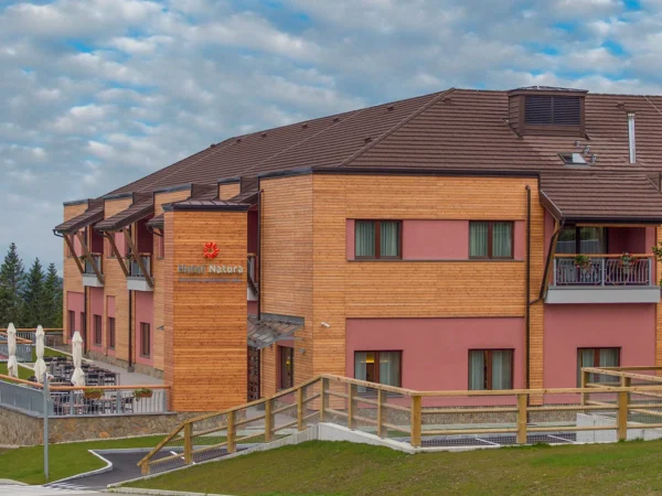 Pobyt v slovinskej Rogle: 4* hotel s polpenziou a neobmedzeným wellness, uprostred pohoria Pohorje