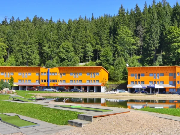 Resort Špindl pod Medvědínom: hotel pri lanovke, raňajky alebo polpenzia, vstup do aquaparku