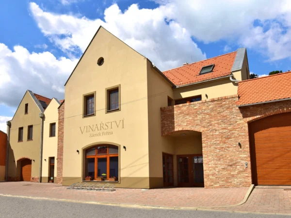 Pobyt vo vinárstve v Klentnici: welcome drink a možnosť raňajok