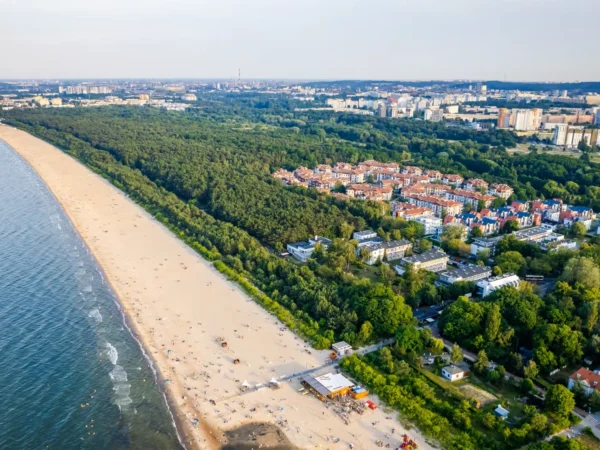 Dovolenka v Gdansku pri Baltskom mori: polpenzia, neobmedzený wellness, 100 metrov od pláže