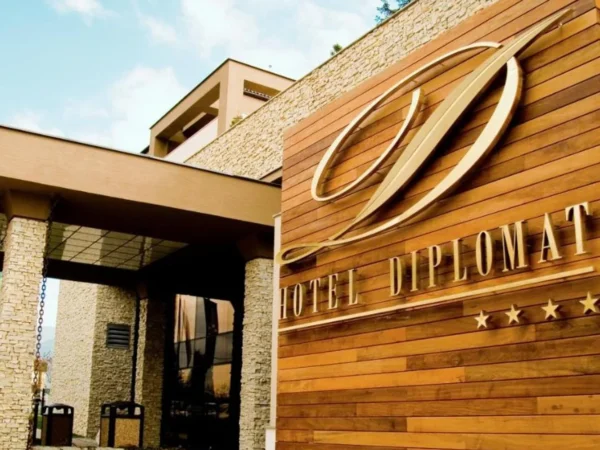 Wellness hotel v Rajeckých Tepliciach: neobmedzený relax, polpenzia aj mnoho aktivít