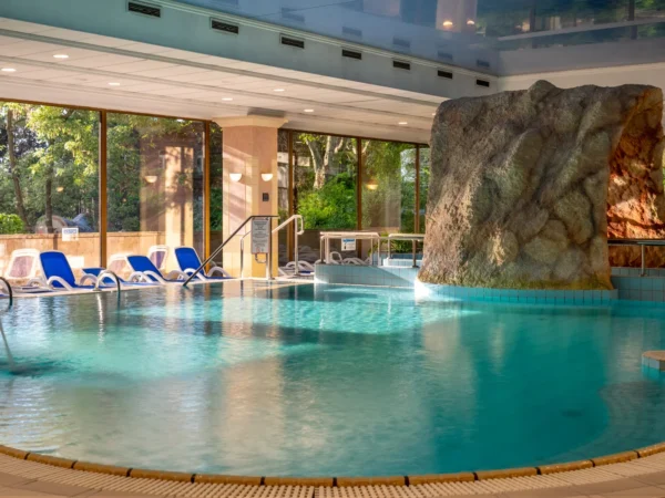 Luxusný wellness v Budapešti: špičkový spa hotel na Margitinom ostrove, termálne kúpele aj polpenzia