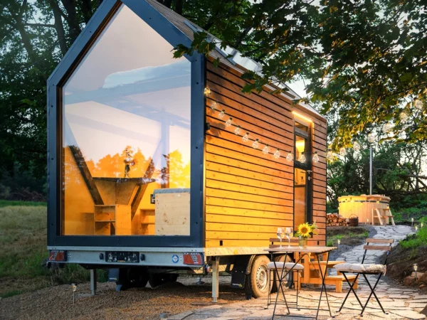 Vybavený tiny house uprostred Balinského údolia: prírodný vyhrievaný sud, gril aj parkovanie zadarmo