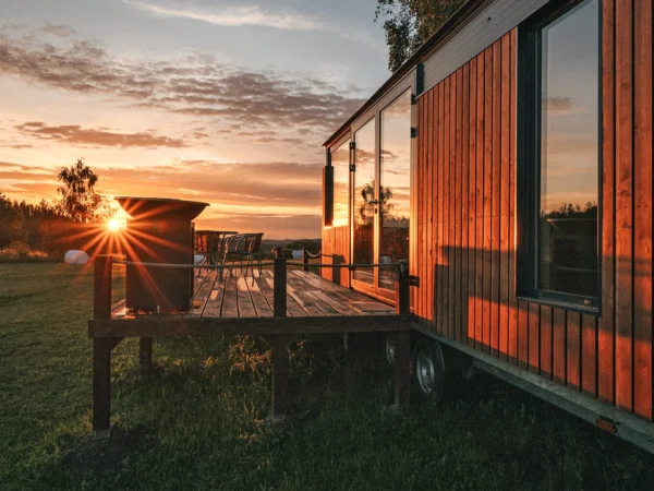 Tiny House Louis na Lipensku: skvelé vybavenie vrátane kuchyne a kúpeľne, prekrásny výhľad