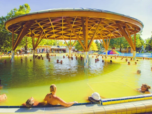 Relax v maďarskom Bükfürdő: 4* hotel s polpenziou alebo all inclusive, neobmedzeným wellness aj vstupmi do kúpeľov