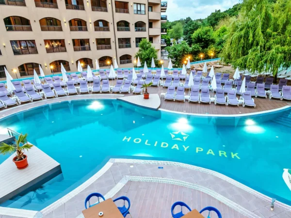 All inclusive dovolenka v Bulharsku: apartmány pre páry aj rodiny, bazén, animácie aj deti zadarmo