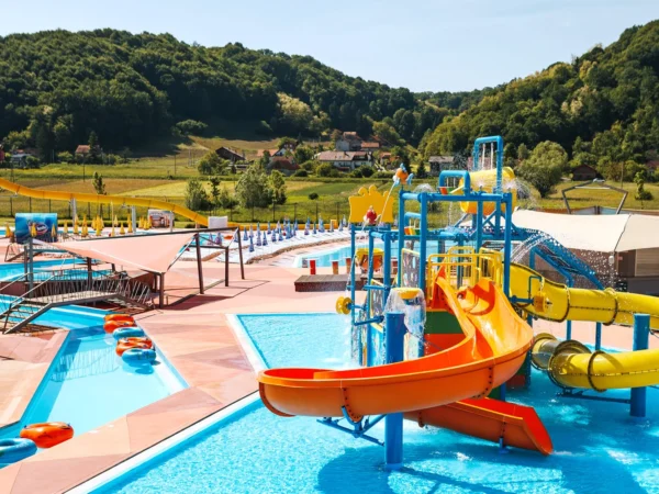 Dovolenka v Chorvátsku: 4* hotel s polpenziou alebo all inclusive light, neobmedzený vstup do aquaparku