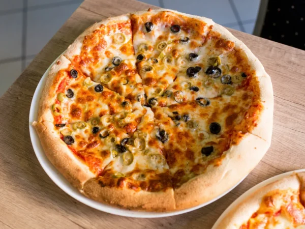 Chrumkavá pizza podľa vlastného výberu: v ponuke až 10 druhov