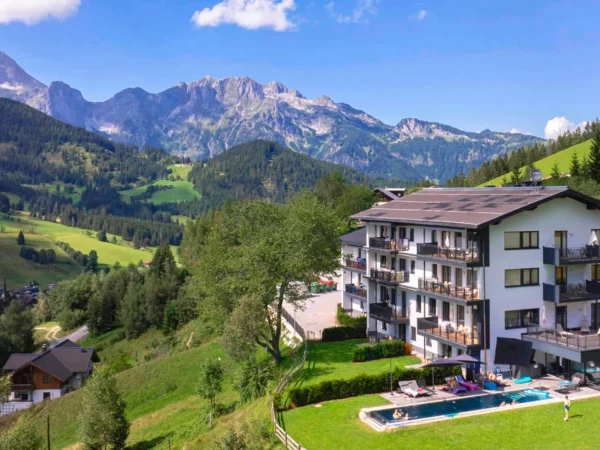 Relax v srdci Rakúska: moderne vybavený apartmán v Salzbursku až pre 6 osôb vrátane wellness a karty výhod