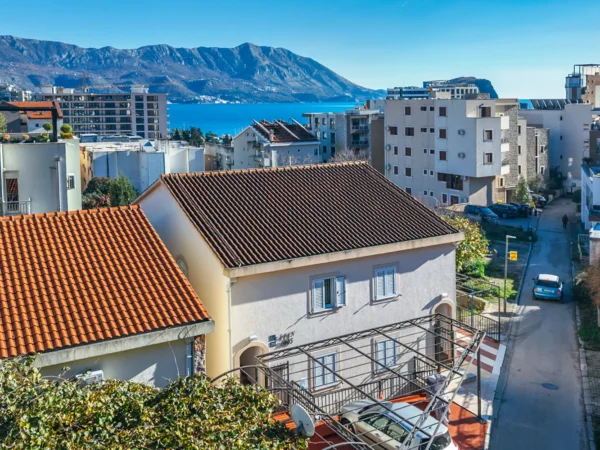 Apartmány v Budve: 5 minút pešo od centra a 10 minút od vychýrenej pláže