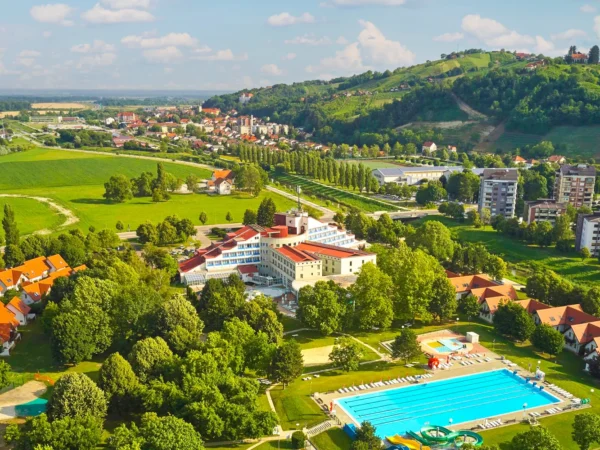 Dovolenka v Slovinsku: polpenzia, termálne kúpele, aquapark aj sauny
