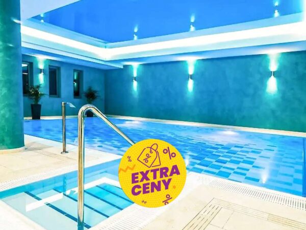 EXTRA CENA: Wellness pobyt v Hoteli Panorama**** v centre Trenčianskych Teplíc s polpenziou a procedúrami