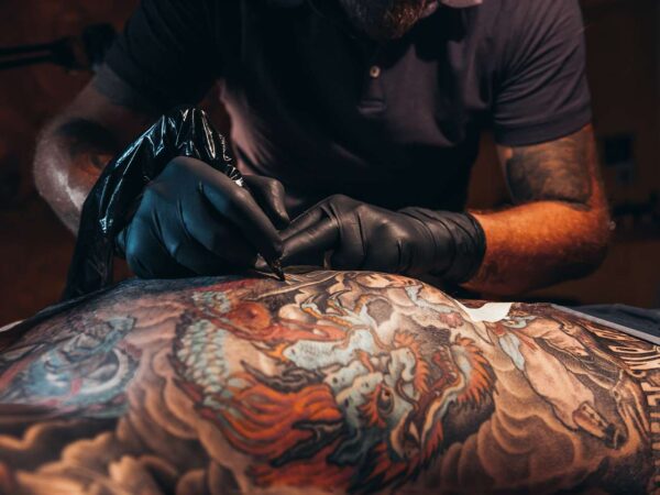 Piercing a tetovanie v salóne Story Ink