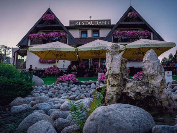 EXTRA ZĽAVY: Wellness Resort Kamzík*** v Ždiari s raňajkami a neobmedzeným wellness v srdci Belianskych Tatier