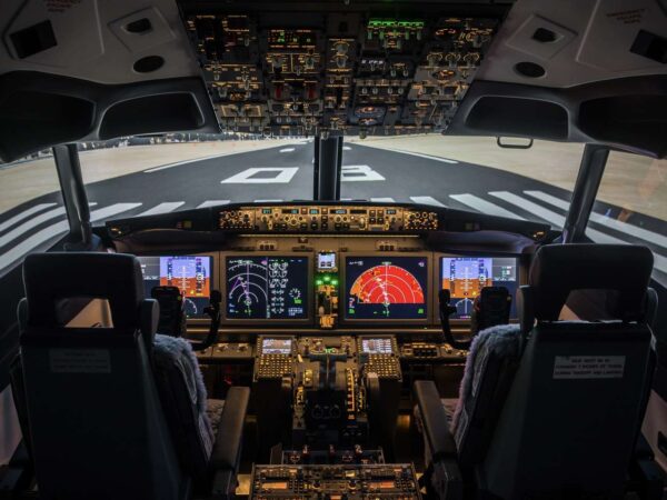 Let na realistickom leteckom simulátore B738-M v Leteckom tréningovom centre v Poprade