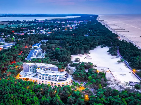 Dovolenka pri Baltskom mori: 5* hotel so súkromnou plážou, polpenzia aj neobmedzený vstup do termálneho wellness
