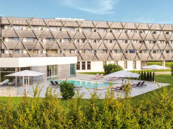 Luxusný wellness pobyt v modernom adult only hoteli: saunové rituály a plná penzia plus