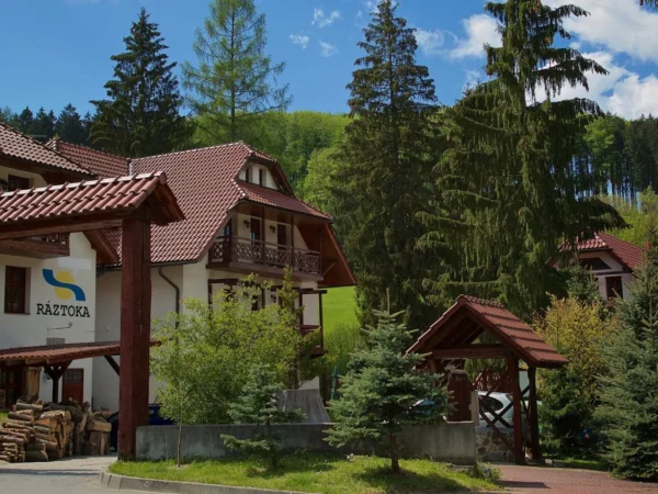 Aktívny oddych v Beskydách, penzión s raňajkami alebo polpenziou, výlety v okolí