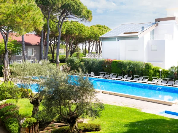 Pobyt v Milano Marittima: 4* hotel s bazénom pri pláži, strava podľa výberu