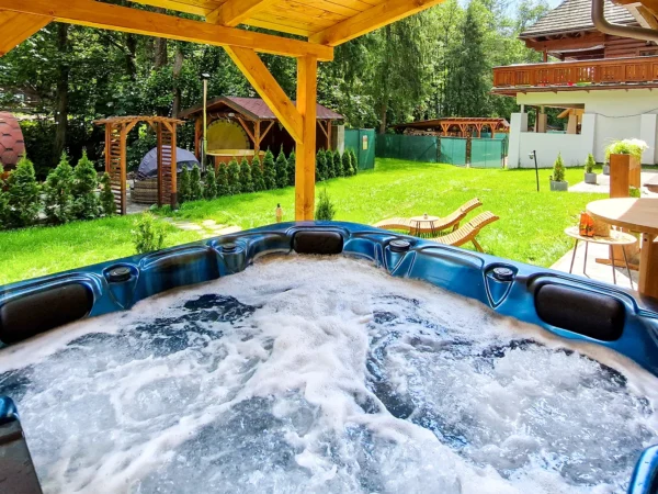 Aktívna dovolenka na Táľoch: raňajky, wellness, biliard aj tenisové kurty